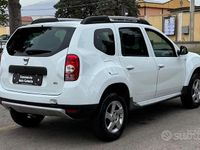 Usata Dacia Duster Lauréate 107 CV (78 kW) 2012 Bianco SUV