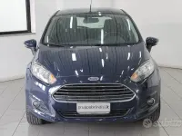 Usata Ford Fiesta 80 CV (58 kW) 2014 Blu Utilitaria