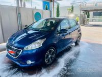 Occasion Peugeot 208 68 ch (50 kW) 2014 Bleue Citadine