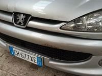 Begagnad Peugeot 206 CC 109 HK (80 kW) 2003 Grå Cab