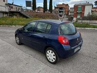 Usata Renault Clio II Dynamique 68 CV (50 kW) 2007 Berlina