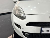 Usata Fiat Punto Lounge 85 CV (62 kW) 2014 Bianco Utilitaria