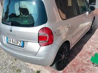 Usata Renault Modus 75 CV (55 kW) 2010 Grigio Monovolume