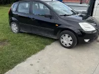 Usata Ford Fiesta 75 CV (55 kW) 2004 Nero Utilitaria