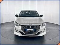 Usata Peugeot e-208 Allure 100 kW (136 CV) 2021 Bianco Utilitaria
