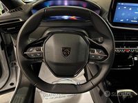 Usata Peugeot 2008 Allure 101 CV (74 kW) 2025 Bianco SUV