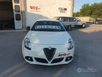 Usata Alfa Romeo Giulietta Quadrifoglio Verde 120 CV (88 kW) 2015 Bianco Utilitaria