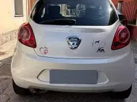 Usata Ford Ka Titanium 69 CV (50 kW) 2016 Bianco Berlina