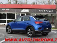 Usata VW T-Roc Style 110 CV (80 kW) 2021 Blu/nero / metallizzato SUV