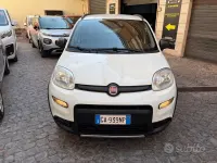 Usata Fiat Panda 4x4 S 85 CV (62 kW) 2020 Bianco Utilitaria