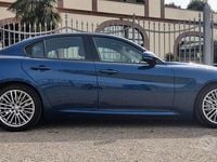 Usata Alfa Romeo Giulia Super 150 CV (110 kW) 2017 Blu Berlina