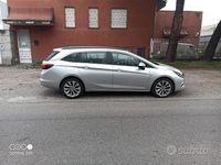 Usata Opel Astra Dynamic 136 CV (100 kW) 2018 Berlina
