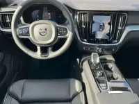 Usata Volvo V60 Plus 349 CV (256 kW) 2024 Bianco Station wagon