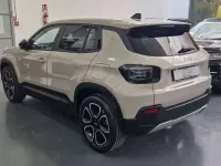 Usata Jeep Avenger Summit 101 CV (74 kW) 2024 Beige SUV