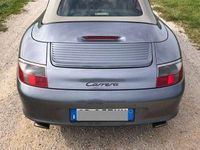Usata Porsche 911 Carrera Cabriolet 313 CV (230 kW) 2002 Grigio Cabrio