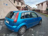 Usata Ford Fiesta 2004 Blu Berlina