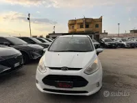 Usata Ford B-MAX Titanium 75 CV (55 kW) 2015 Bianco Monovolume
