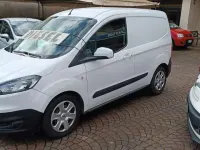 Usata Ford Transit Courier 100 CV (73 kW) 2018 Bianco Furgone