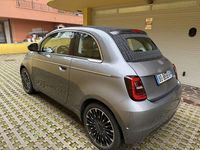 Usata Fiat 500e La Prima 86 kW (118 CV) 2021 Grigio Cabrio