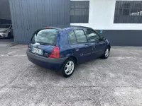 Usata Renault Clio 75 CV (55 kW) 2000 Bluazzurro Berlina