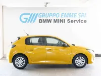 Usata Peugeot 208 Active 75 CV (55 kW) 2023 Giallo faro Utilitaria