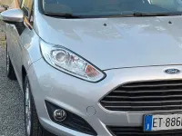 Usata Ford Fiesta Titanium 75 CV (55 kW) 2015 Grigio Utilitaria