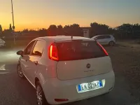 Usata Fiat Grande Punto 75 CV (55 kW) 2012 Bianco Utilitaria