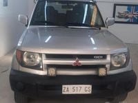 Usata Mitsubishi Pajero 120 CV (88 kW) 2000 Grigio SUV