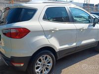 Usata Ford Ecosport Titanium 95 CV (69 kW) 2017 Bianco SUV