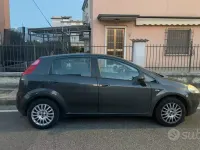 Usata Fiat Punto Active 77 CV (56 kW) 2009 Nero Utilitaria