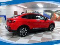 Usata Renault Arkana Intens 145 CV (106 kW) 2021 Rosso SUV