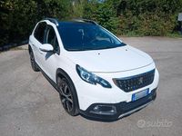 Używany Peugeot 2008 102 KM (75 kW) 2018 Biały SUV