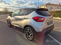 Usata Renault Captur 90 CV (66 kW) 2013 Grigio SUV