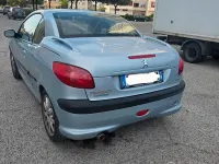 Usata Peugeot 206 CC 109 CV (80 kW) 2001 Grigio Cabrio