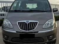 Gebraucht Lancia Musa S 95 PS (69 kW) 2011 Grau Van / Kleinbus