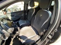 Usata Lancia Ypsilon 69 CV (50 kW) 2014 Nero Utilitaria