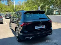 Usata VW Tiguan R-line 150 CV (110 kW) 2022 Nero SUV