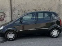 Usata Lancia Musa 95 CV (69 kW) 2004 Monovolume
