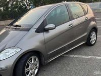 Usata Mercedes A180 Elegance 109 CV (80 kW) 2004 Grigio Monovolume