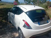 Usata Lancia Ypsilon 69 CV (50 kW) 2012 Bianco Utilitaria