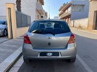 usata Toyota Yaris 1.0 5 porte Now