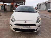 Usata Fiat Punto 77 CV (56 kW) 2014 Bianco Utilitaria