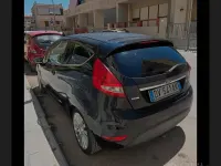 Usata Ford Fiesta 68 CV (50 kW) 2009 Nero Berlina