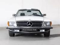 Usata Mercedes SL500 231 CV (169 kW) 1984 Bianco Cabrio