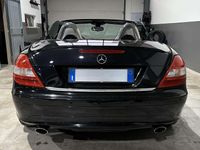 Usata Mercedes SLK200 163 CV (119 kW) 2007 Nero Cabrio
