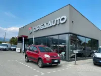 Usata Fiat Panda 4x4 75 CV (55 kW) 2013 Rosso Utilitaria