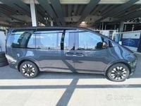 Nuova Hyundai Staria 2025 Grigio scuro Monovolume