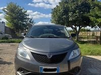 Usata Lancia Ypsilon 69 CV (50 kW) 2018 Grigio Utilitaria