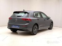 Używany VW Golf VII Life 116 KM (85 kW) 2021 Szary Hatchback