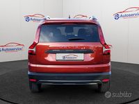 Usata Dacia Jogger Extreme 100 CV (73 kW) 2023 Rosso Monovolume